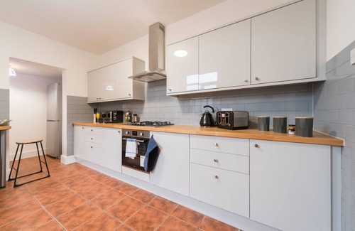Hull Casa | Mercy Way By Jesouth