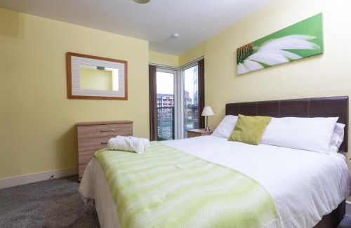 Castle Apartamento | Meridian Bay Apartment