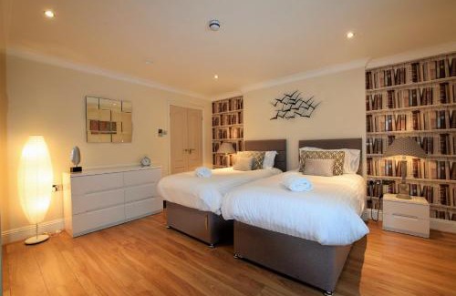 Clifton Apartamento | Meridian Way - 3 Bed Apartment - Sleeps 7