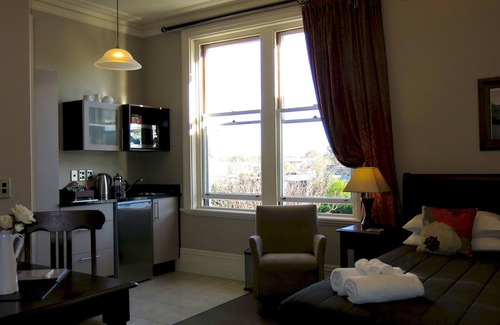 Merivale Cabina | Merivale Manor