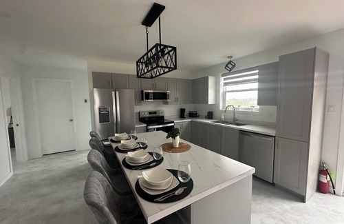 Mermaid Apartamento | Mermaid Meadow Escape cozy apartment 3.5 miles to downtown Charlottetown.