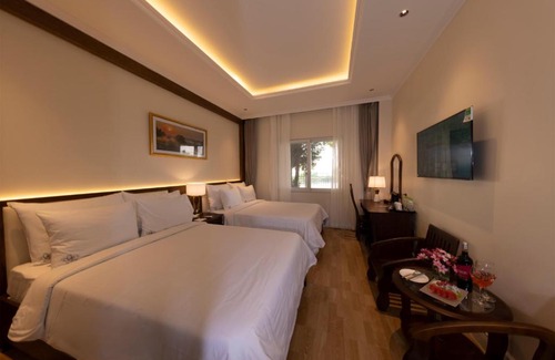 Chau Doc Complejo | MerPerle Nui Sam Resort