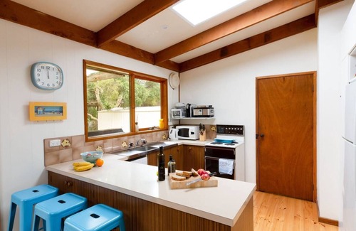 Merricks Beach Cabaña | Merricks Surf Cottage Charming Beachfront Bliss