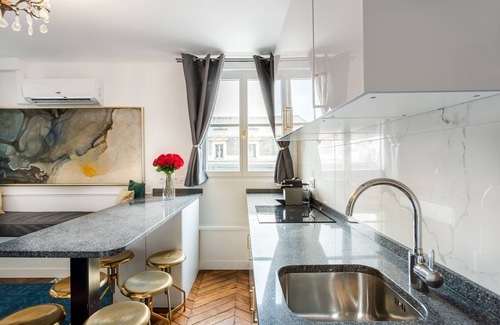Champs-Elysees Apartamento | Merveil - Luxury Suite - Champs Elysees - Royale I