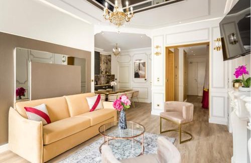 Saint-Merri Apartamento | Merveil Luxury Suite - Martin VII - Museum view