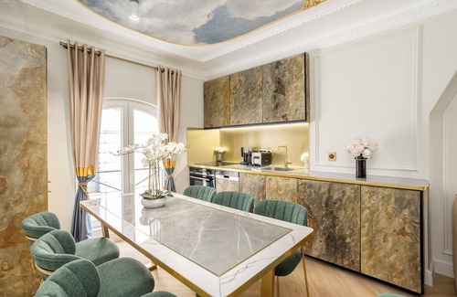 Quartier du Faubourg-Montmartre Apartamento | Merveil - Luxury Suite - Opera - Rougemont II