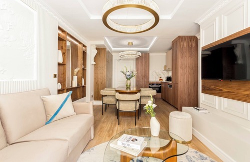 Quartier Saint-Ambroise Apartamento | Merveil Luxury Suites - Lenoir I-II-III