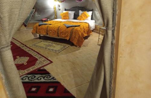 Hassilabied Cama Y Desayuno | Merzouga Erg Luxury Camp