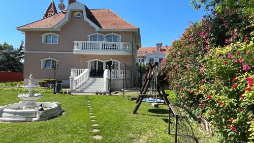 Aranyhegy-Uromhegy-Peterhegy Casa | Meszko Park House Budapest