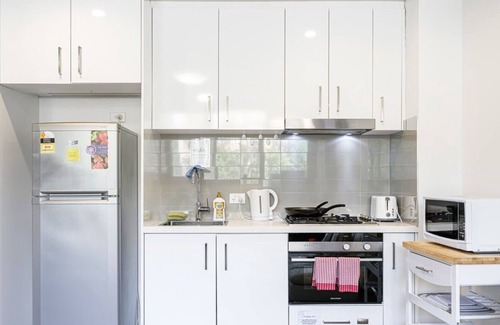 Burwood Apartamento | MetaWise Burwood Westfield Cozy 2Bed Free Parking