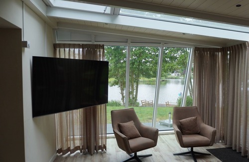 Vlagtwedde Casa | Metbroekhuis Wellness de Luxe by Interhome
