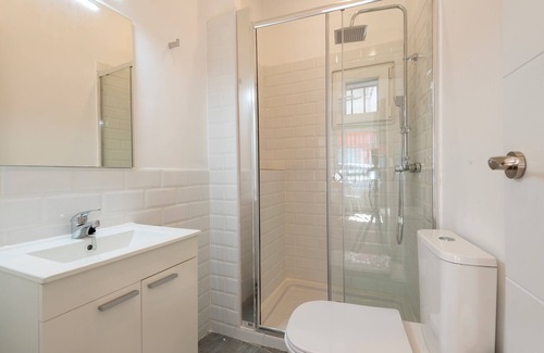 San Andres Apartamento | Meters from Alcocer station, 30 minutes from the center of Madrid