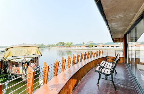 Alappuzha Alquiler De Eote | Meticuloso / Backwoods casa flotante