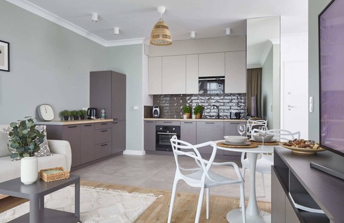 Ursynow Apartamento | Metro Imielin 8th Floor Apartment