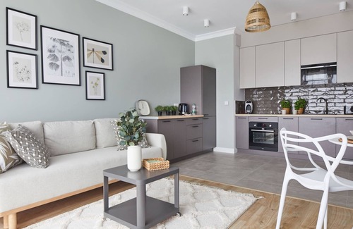 Ursynow Apartamento | Metro Imielin 8th Floor Apartment