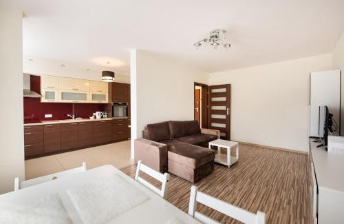 Targowek Apartamento | Metro Kondratowicza Spacious Apartment by BookingHost