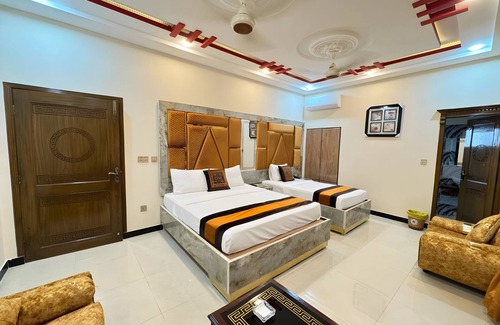 Lahore Hotel | Metro One Hotel