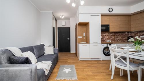 Marymount Apartamento | Metro Park - Bielany, Sun & Snow