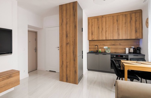 Muranow Apartamento | Metro Ratusz Arsenał Deluxe Apartment