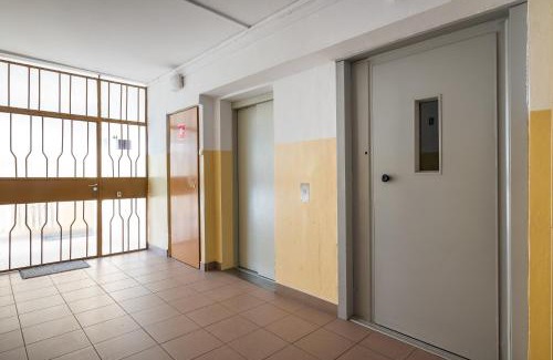 Ursynow Apartamento | Metro Stokłosy 2-Bedroom Apartment