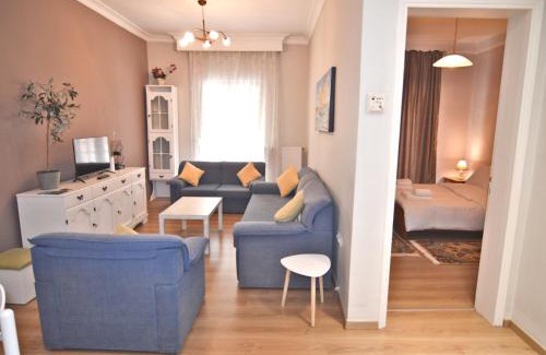 Kastoria Apartamento | Metropolis Midtown