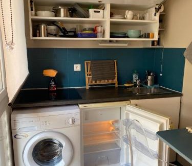 Carmes Apartamento | Meublé tourisme Carmes 2 étoiles, entrée autonome,wifi, climatisé, petit parking privé