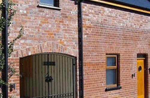 Bangor Casa | Mews Cottage Bangor