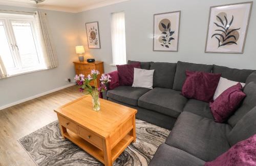 Laugharne Casa | Mews Cottage