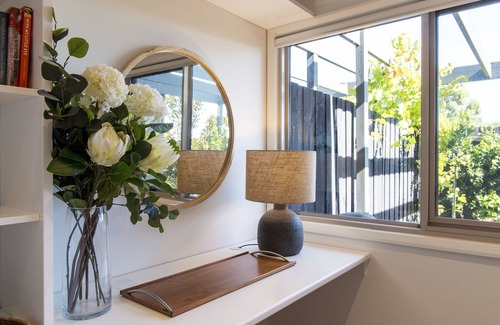 New Gisborne Casa | Mews Cottages