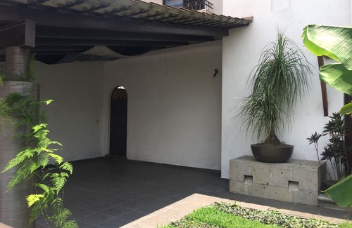 Cordoba Casa | Mexican house Cordoba Casa contemporánea hermosamente decorada