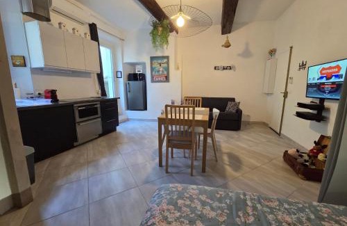 Le Suquet Apartamento | Meynadier 66 - Appartement Très Calme avec Cour Privative, Plage, Gare, Palais à 300m