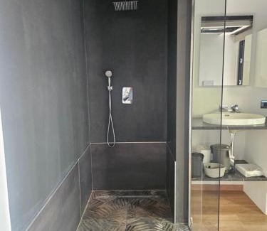 Mezzago Apartamento | Mezzago Royal Suites