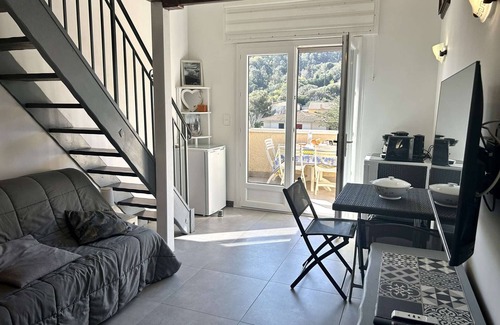 Antheor Apartamento | Estudio con altillo, aire acondicionado, terraza y aparcamiento cerca de la playa en Saint-Raphaël