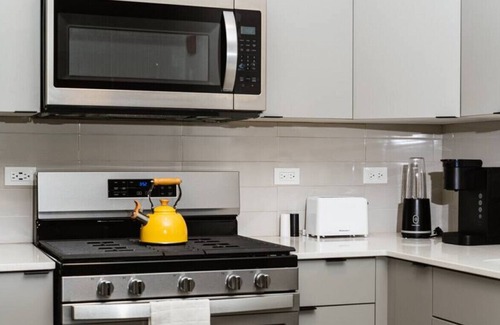 Morton Grove Apartamento | MG - Cozy Studio, Fast Wi-Fi, WFH Equipped.