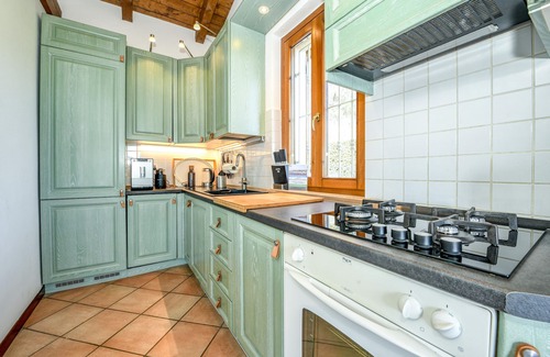 Villanuova sul Clisi Villa | Villa Rondine - Villa para 5 personas en Villanuova sul Clisi
