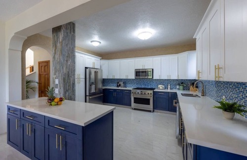 Brewers Bay Villa | MHV 3-bedroom villa with pool & Spa - STONERIDGE