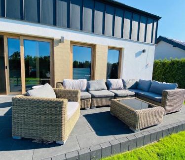 Nowecin Apartamento | Miło Cię widzieć Domek