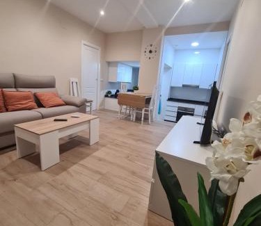 Ciudad Jardin Apartamento | Mi Casa es Su Casa