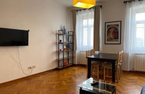 Barriera Vecchia-San Giacomo Apartamento | Mi Casa