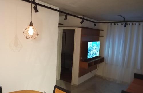 Londrina Apartamento | Mi casa su casa 5