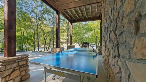 Sherrills Ford Casa | Mi Casa Su Casa by AvantStay Lakefront Escape