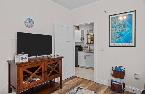 Harkers Island Apartamento | Mi Faro 1 Bedroom Duplex by RedAwning