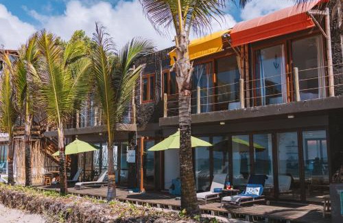 Puerto Villamil Hotel | Mi Playa Galapagos Beachfront Apartments