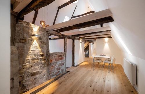Altstadt Apartamento | Michaelis Suite - Schrangen-Suites-1389