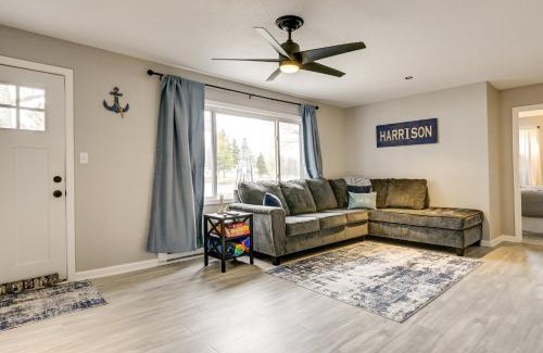 Harrison Casa | Michigan Vacation Rental - 9 Mi to Snow Snake!