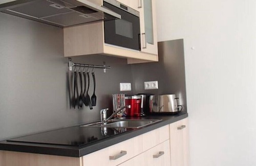 Haslau-Maria Ellend Casa | Micro casa de apartamentos con 1 dormitorio y vista al jardín