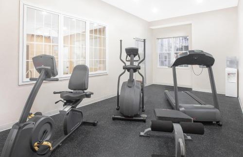 Appleton Hotel | Microtel Inn and Suites by Wyndham Appleton