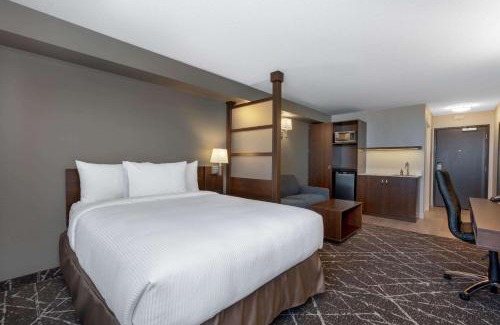 Portage La Prairie Hotel | Microtel Inn & Suites by Wyndham Portage La Prairie