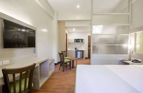 San Fernando Hotel | Microtel Inn & Suites by Wyndham San Fernando