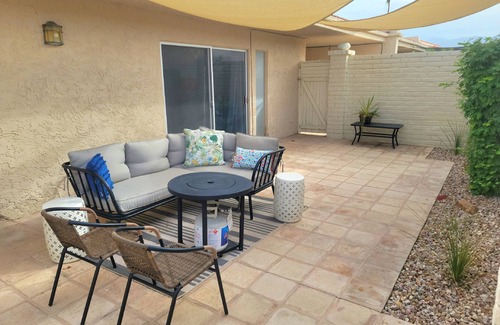 Indio Condominio | Mid-Century 2bd/2ba Condo Sleeps 8, on Golf Course